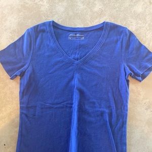 Medium Eddie Bauer basic blue tee